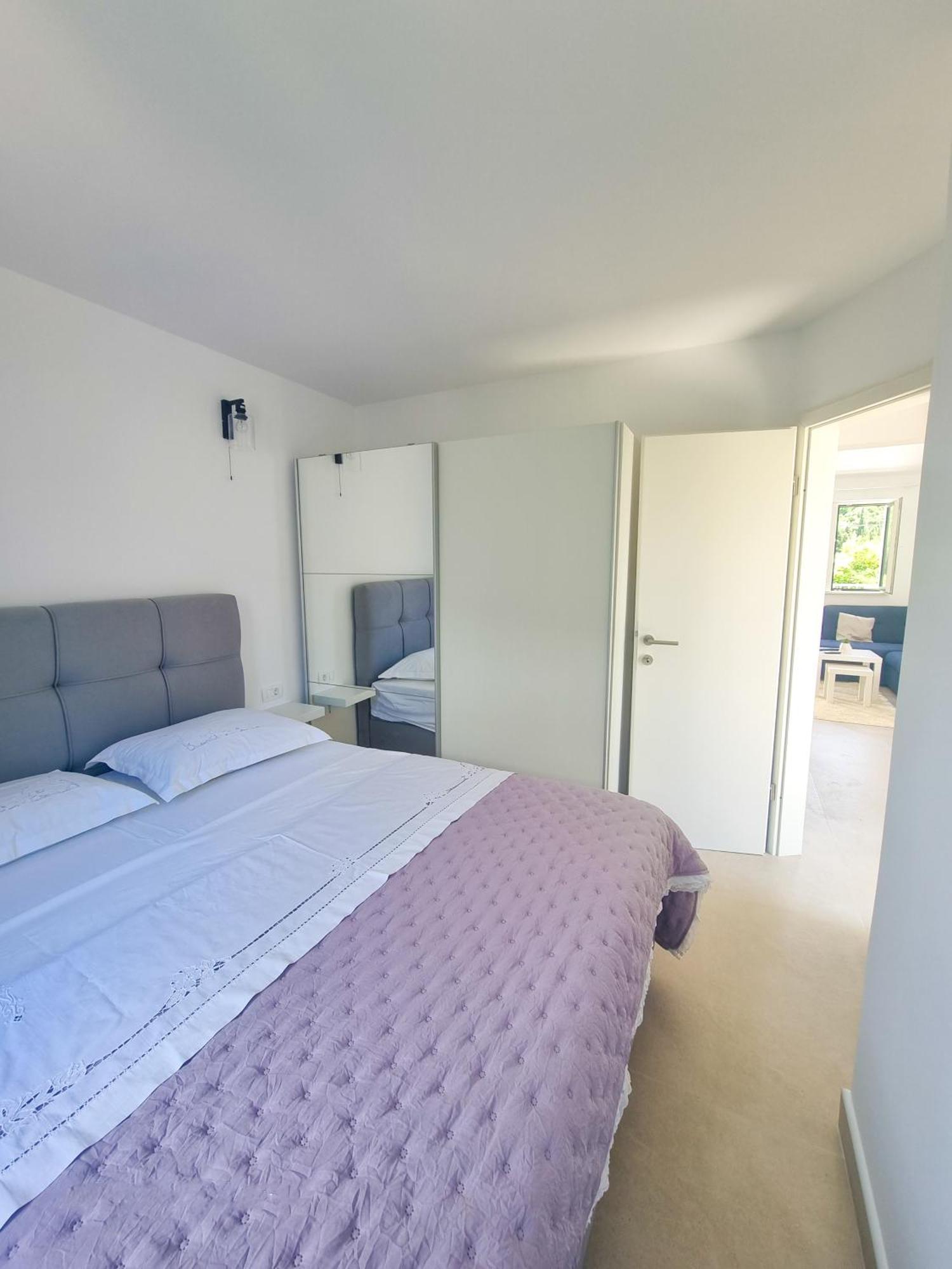 Apartman Natali Kremena Zewnętrze zdjęcie