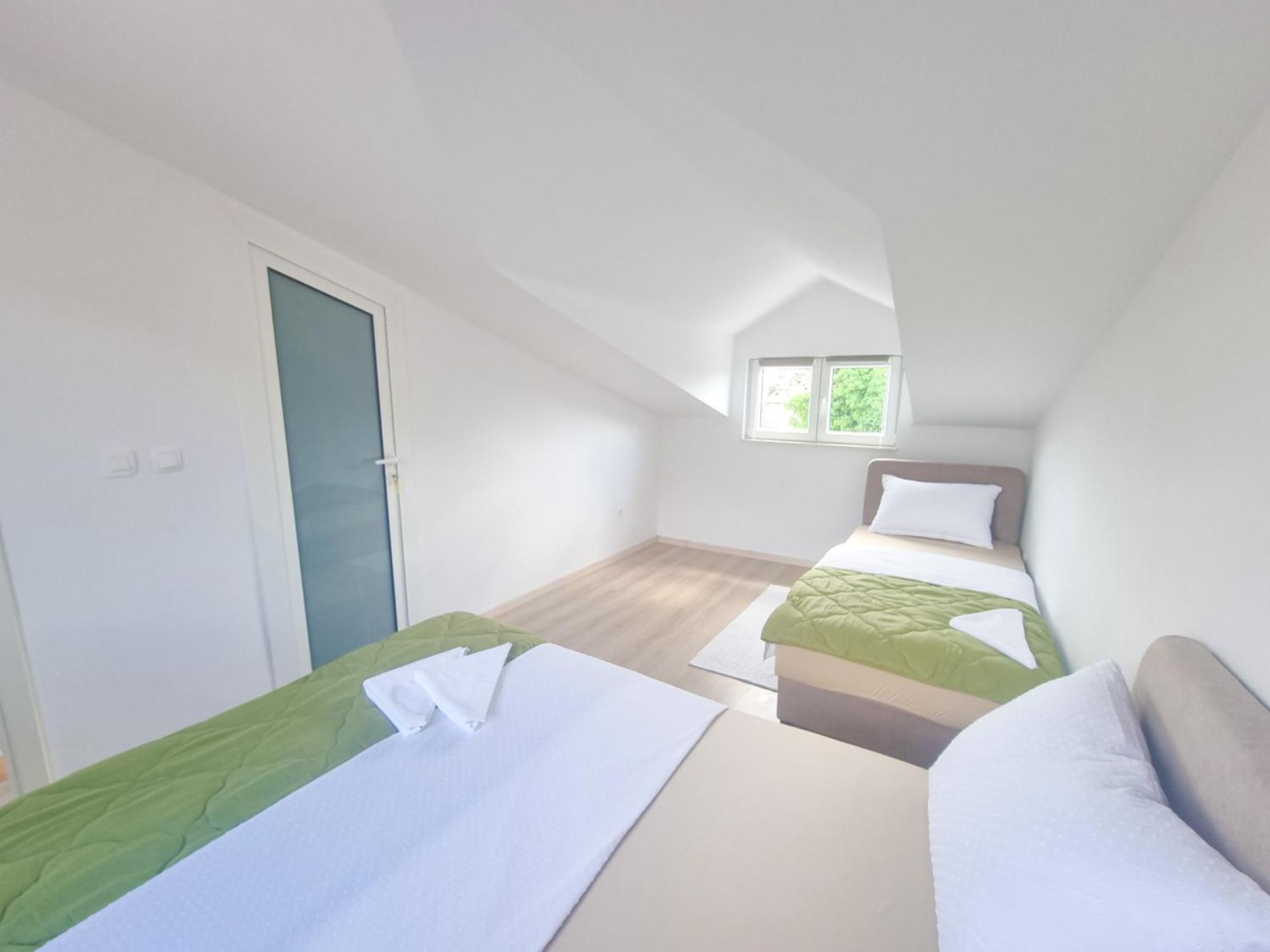 Apartman Natali Kremena Zewnętrze zdjęcie