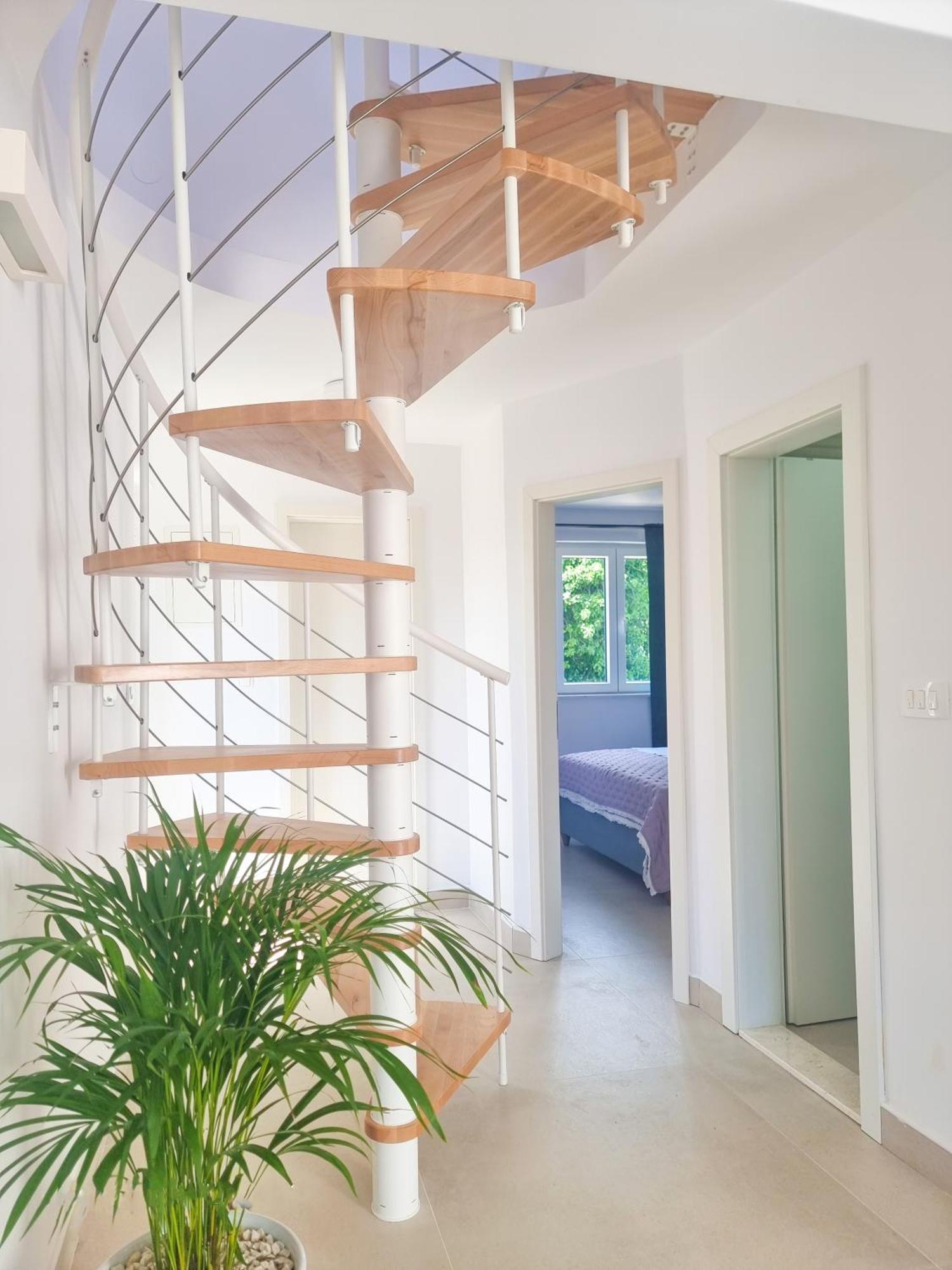 Apartman Natali Kremena Zewnętrze zdjęcie